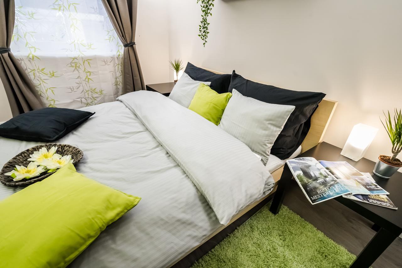 Roeck Premier Downtown Residence ブダペスト エクステリア 写真