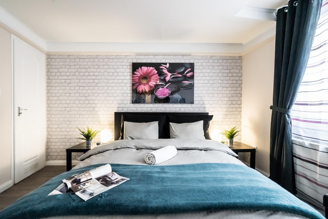 Roeck Premier Downtown Residence ブダペスト エクステリア 写真