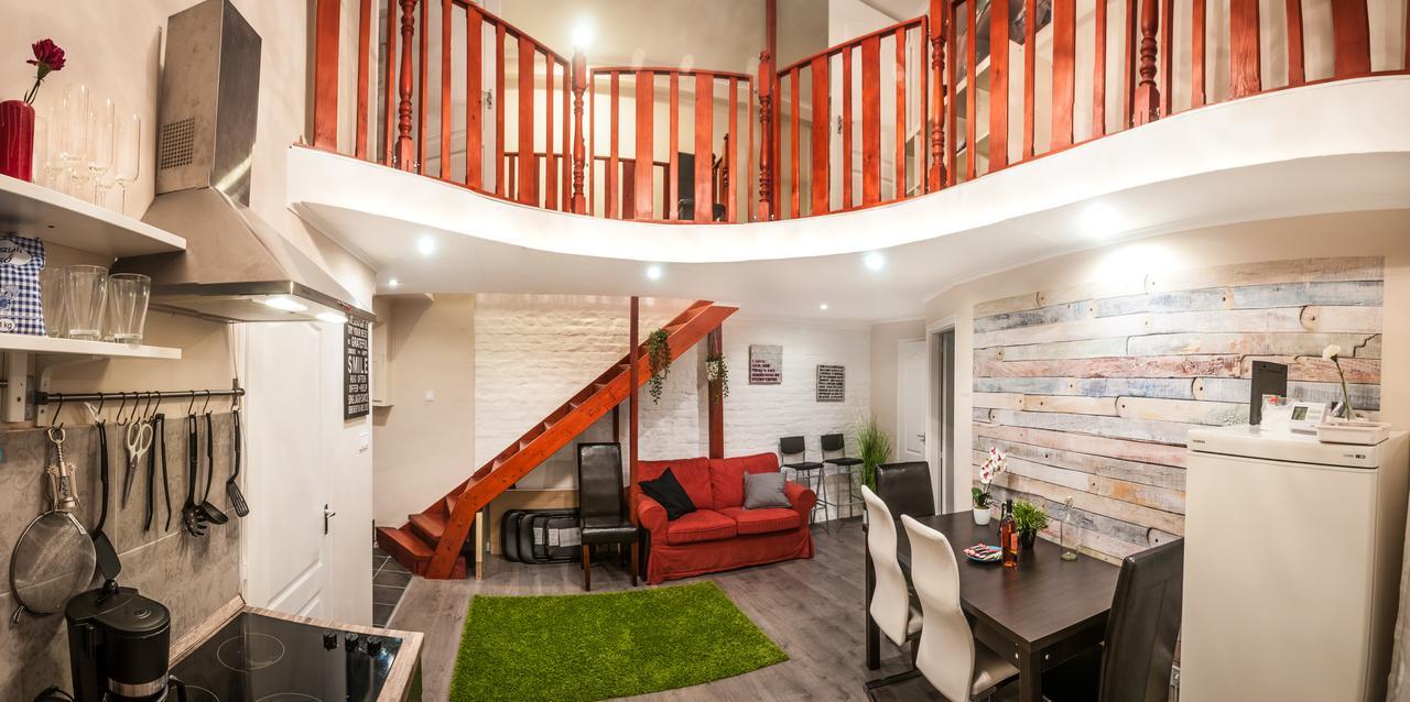 Roeck Premier Downtown Residence ブダペスト エクステリア 写真